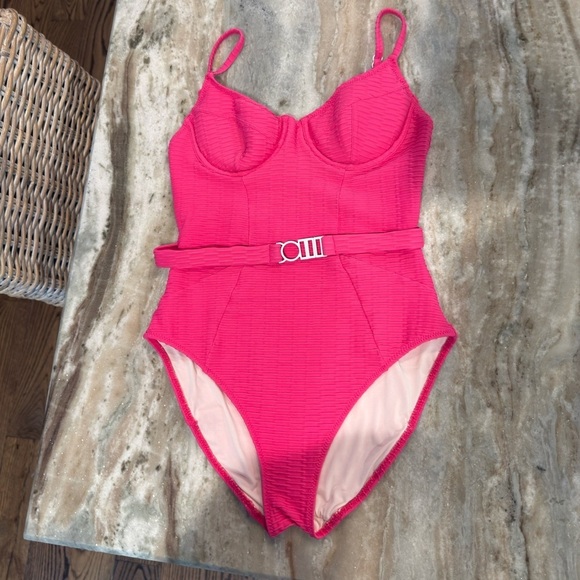 Women’s SOLID & STRIPED The Spencer One Piece Swimsuit Strawberry- Sz Small - Picture 4 of 7